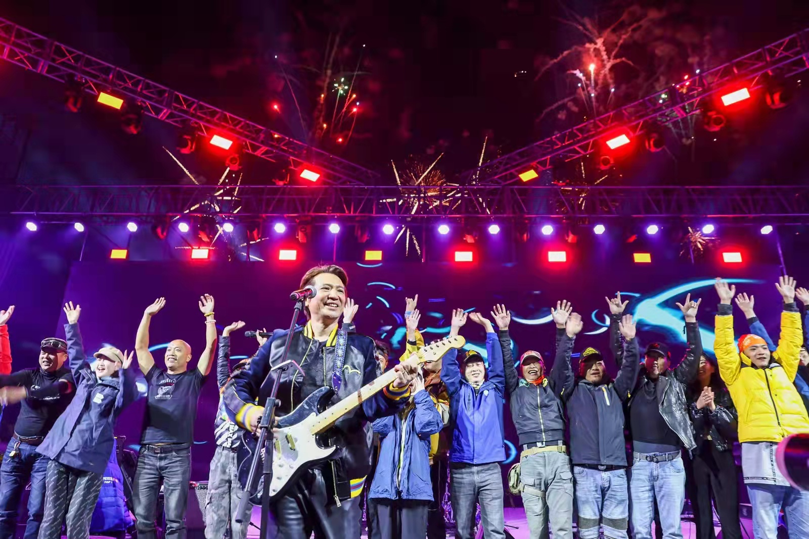 1633431432394107.jpg image002.jpg